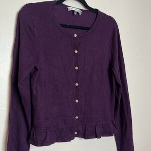 Kasper Pearl Button Fine Knit Ruffle Hem Crewneck Cardigan in Deep Plum Purple